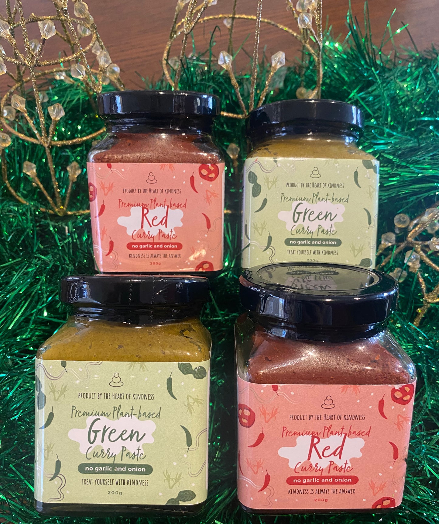 LIMITED CHRISTMAS COLOUR BUNDLE: NO GARLIC NO ONION RED & GREEN (4 jars)